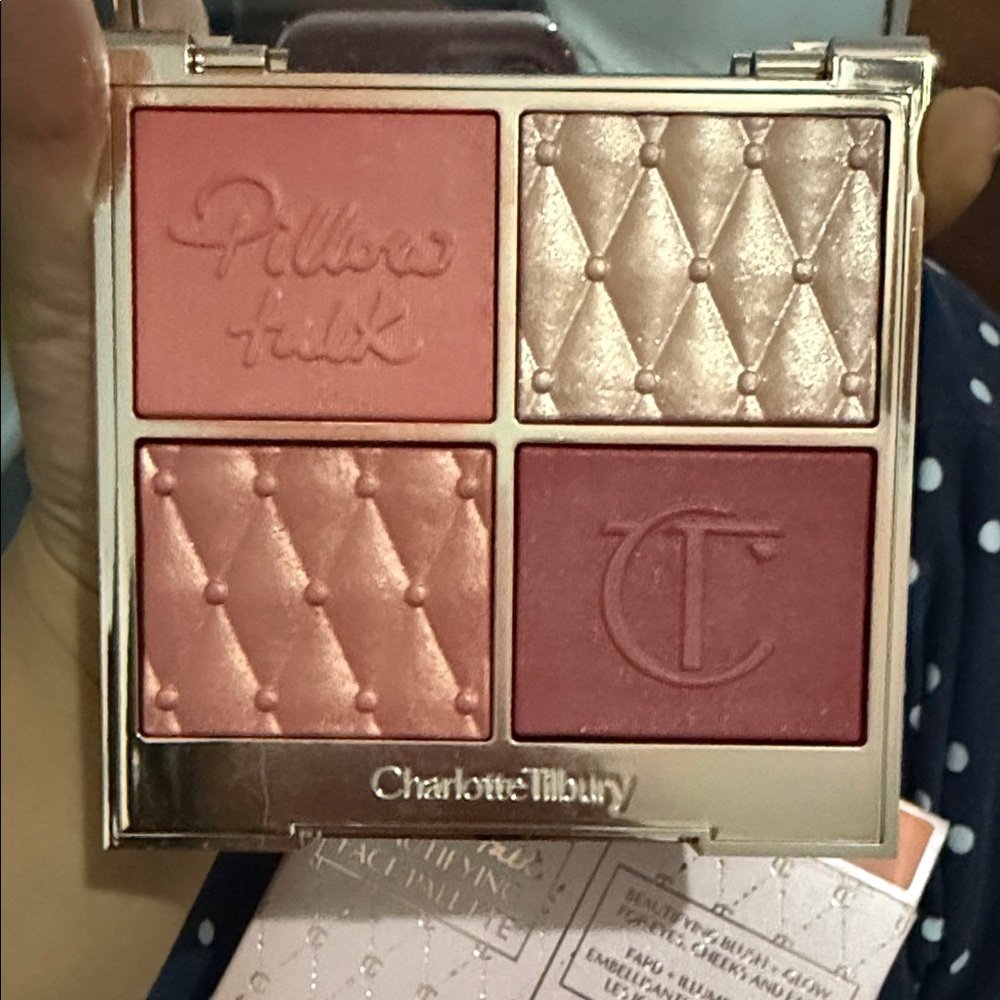 Charlotte Tilbury Pillow Talk Blush Quad - Pink and Rose Gold
